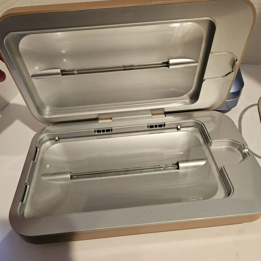 Two PHONESOAP UV Cell Phone Sanitizer & Charger Model 500-9 & 500-3‎ Blue & Gold
